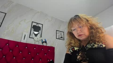 Snapshot of kazsandrah chatting on June 9, 2026, 4:57 am KAZSANDRAH online show from June 9, 2026, 4:57 am