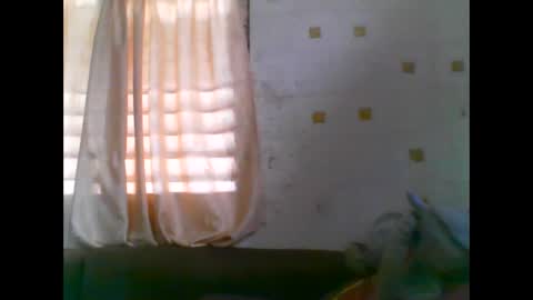 kazzy4040 online show from March 5, 2026, 4:52 am