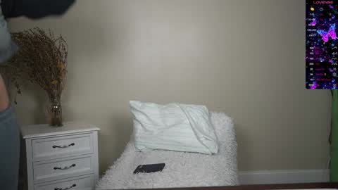 EliandKylie online show from December 18, 2024, 3:37 am