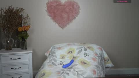 EliandKylie online show from September 10, 2025, 2:44 am