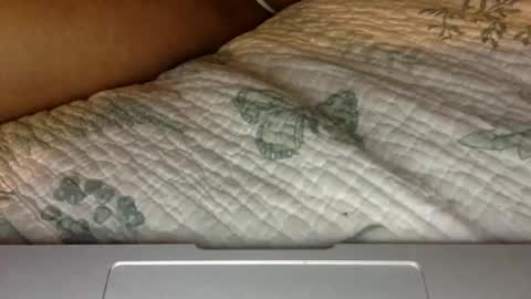 KCupCakes online show from February 17, 2026, 2:08 am