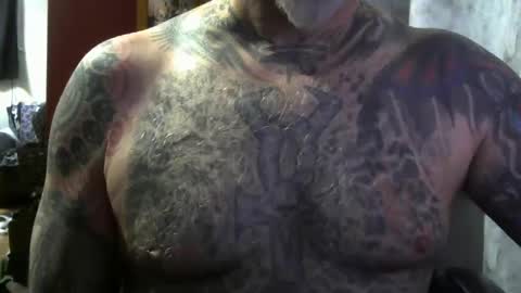 keeeeeeeeeeeeef online show from September 19, 2025, 10:10 pm