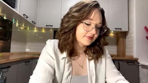 Velma online show from February 22, 2026, 11:42 am