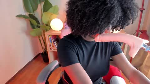 Kehlannis online show from February 11, 2026, 8:03 pm