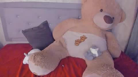Snapshot of kei_oliver chatting on January 25, 2025, 4:03 pm kei oliver online show from January 25, 2025, 4:03 pm