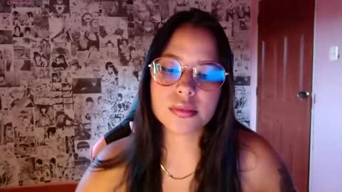 Kimk online show from January 11, 2025, 9:25 pm