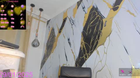 Keila  online show from January 30, 2025, 12:18 am