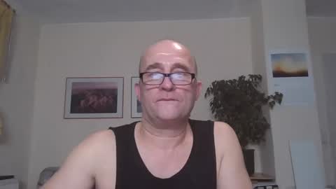 keilie1 online show from December 24, 2024, 10:06 pm