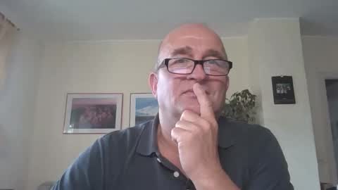 keilie1 online show from October 9, 2025, 1:31 pm