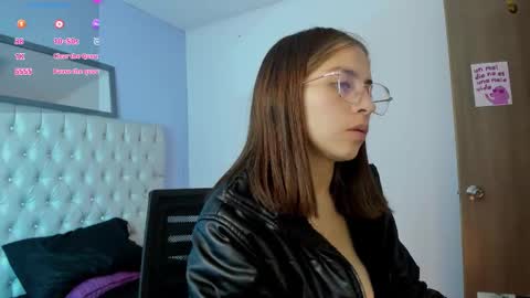 Keily Morgan online show from December 4, 2025, 1:26 am