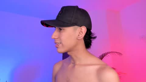 Alejandro Gonzalez online show from November 13, 2025, 7:24 pm