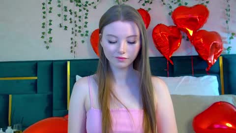 Keira online show from February 13, 2025, 9:06 pm