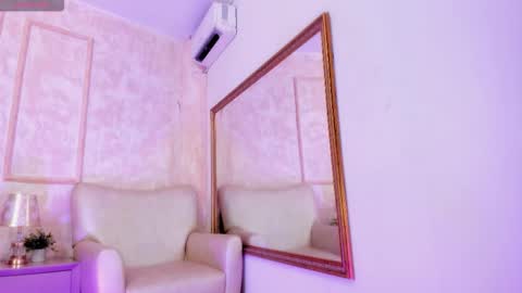 keirahartz online show from January 6, 2026, 3:43 am