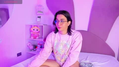 Keita moon online show from April 1, 2026, 1:41 pm