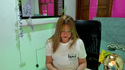 Snapshot of keith_smit chatting on June 13, 2026, 7:01 pm Keith Smit online show from June 13, 2026, 7:01 pm