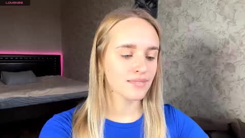 Sylvia online show from November 13, 2025, 8:13 am