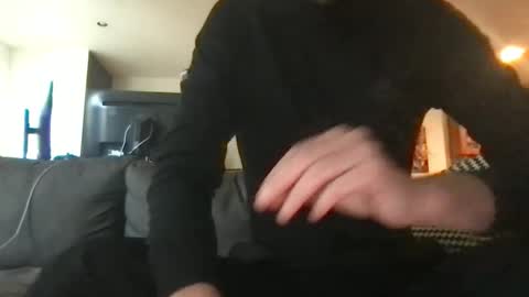 kelkun2828 online show from November 5, 2025, 4:40 pm