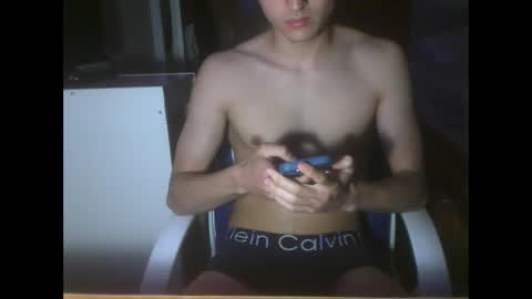Snapshot of kell_yn16 chatting on May 12, 2026, 9:23 pm kell_yn16 online show from May 12, 2026, 9:23 pm