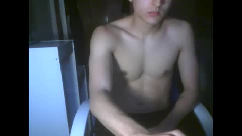 Snapshot of kell_yn16 chatting on May 18, 2026, 6:03 pm kell_yn16 online show from May 18, 2026, 6:03 pm