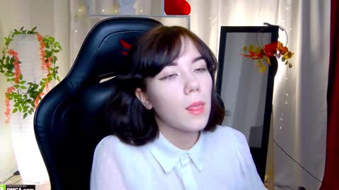 Snapshot of kelly_fooxx chatting on November 4, 2025, 9:19 am Kelly online show from November 4, 2025, 9:19 am