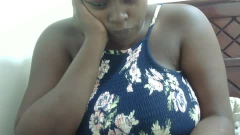 Snapshot of kelly_jones9 chatting on June 23, 2026, 2:37 pm kelly_jones9 online show from June 23, 2026, 2:37 pm
