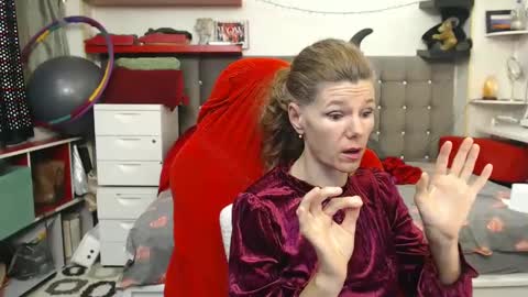 kelly online show from January 24, 2025, 8:22 pm