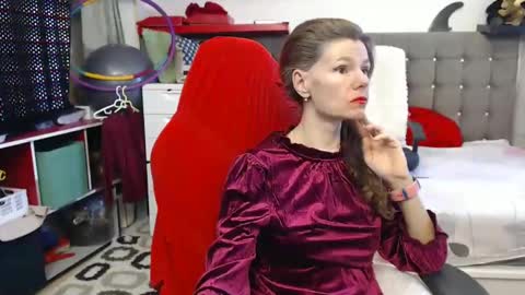 kelly online show from February 26, 2025, 9:10 am