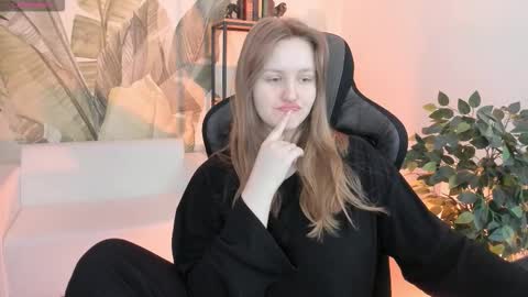 Snapshot of kellypoter chatting on December 20, 2025, 9:16 am kelly online show from December 20, 2025, 9:16 am