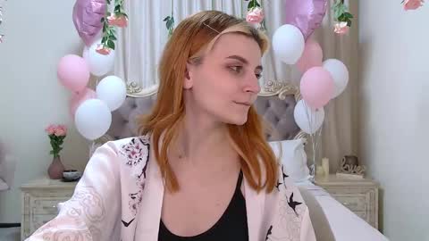 Kelly Stoneys online show from March 12, 2025, 3:13 am