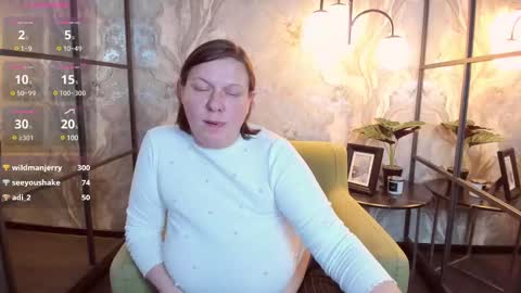 Kelly online show from February 11, 2025, 7:48 pm