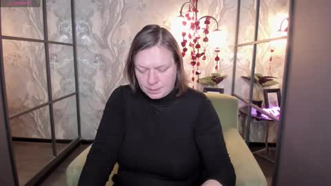 Kelly online show from February 15, 2025, 1:27 pm