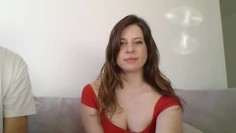 Kelly online show from November 11, 2025, 1:33 pm