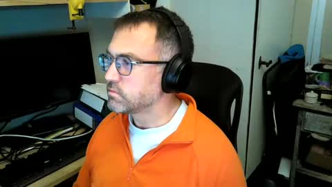 kelvin06133 online show from December 16, 2024, 10:13 pm