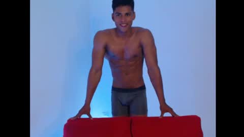 Snapshot of ken__owensx chatting on February 20, 2025, 6:39 am ken__owensx online show from February 20, 2025, 6:39 am