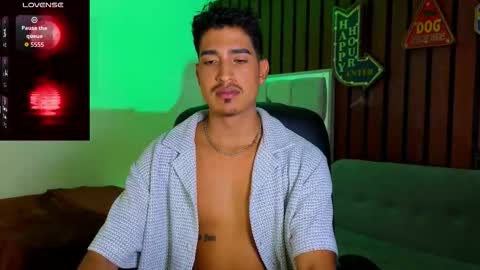 ken_blaker online show from November 11, 2025, 6:41 pm