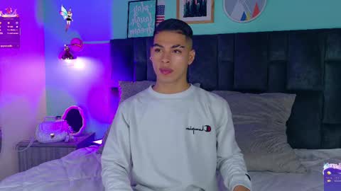   online show from February 23, 2025, 11:33 am