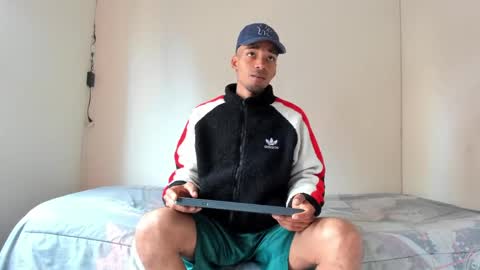 Snapshot of kenan_2601 chatting on May 25, 2026, 2:12 pm kenan 2601 online show from May 25, 2026, 2:12 pm