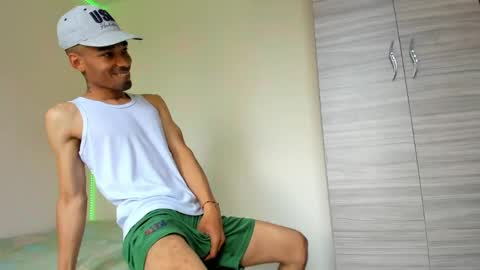 Snapshot of kenan_2601 chatting on June 7, 2026, 4:00 pm kenan 2601 online show from June 7, 2026, 4:00 pm