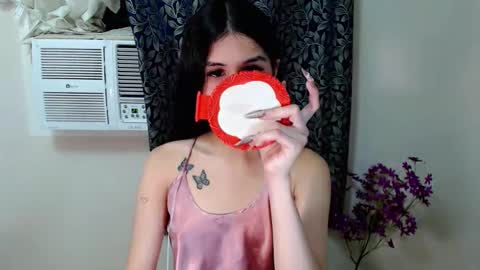 kendal_06 online show from September 15, 2025, 9:53 am