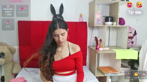 Mariana online show from November 2, 2025, 11:18 pm