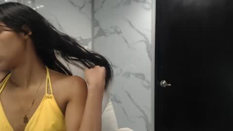 Snapshot of kendall69__ chatting on December 5, 2024, 4:44 pm kendall69__ online show from December 5, 2024, 4:44 pm