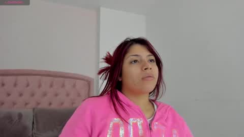 Kendall online show from October 18, 2025, 4:59 am