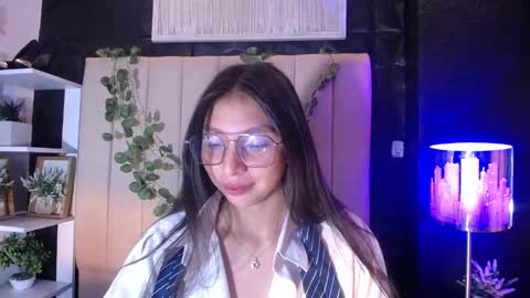 Snapshot of kendall_saenz chatting on September 30, 2025, 2:33 pm kendall_saenz online show from September 30, 2025, 2:33 pm