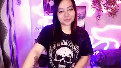kendall_snow online show from July 8, 2026, 9:19 pm