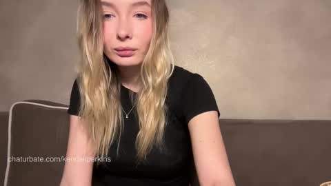 Kendall online show from December 22, 2025, 9:45 pm