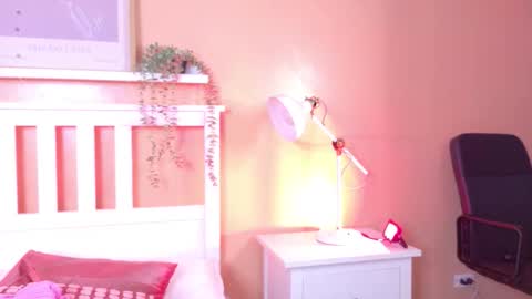   online show from October 30, 2025, 10:16 am