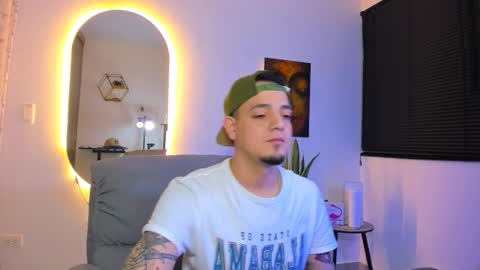 kendel_dimitri online show from February 13, 2026, 8:21 am