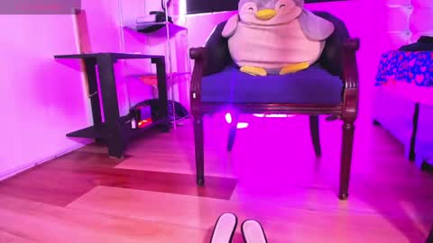 Kendra Bailey online show from April 16, 2026, 7:14 pm