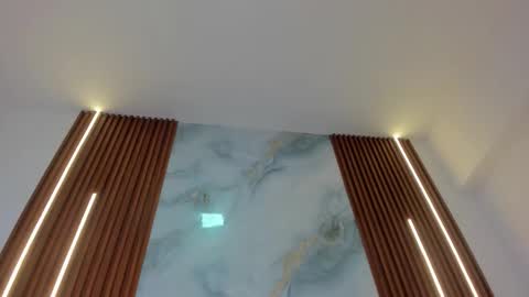 kendra_lovv online show from February 24, 2026, 12:03 pm