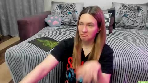 Snapshot of kendra_xx_ chatting on March 8, 2026, 11:52 pm Kendra online show from March 8, 2026, 11:52 pm